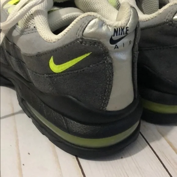 Nike air max 95.   Size 5.5 - Picture 8 of 13